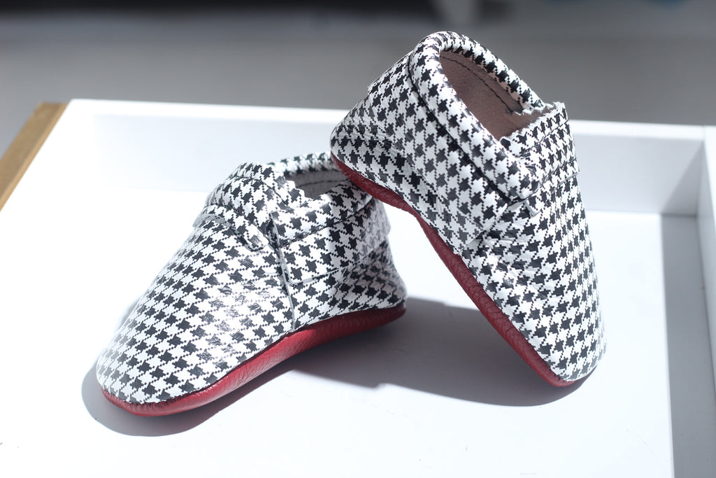 HOUNDSTOOTH PREMIUM LEATHER MOCCASINS